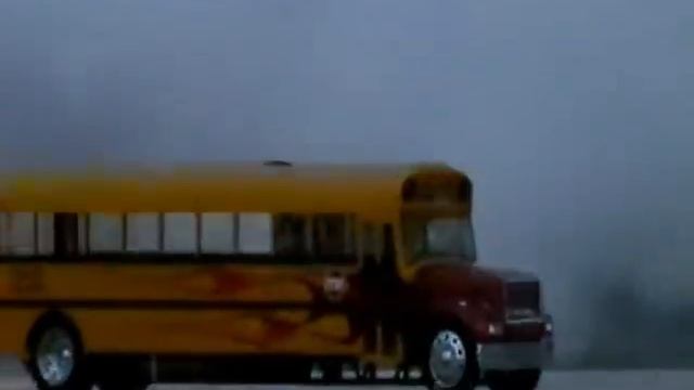 SCHOOL TIME Jet school Bus July 23 , 2011 Vectren Dayton Air Show смотреть онлайн