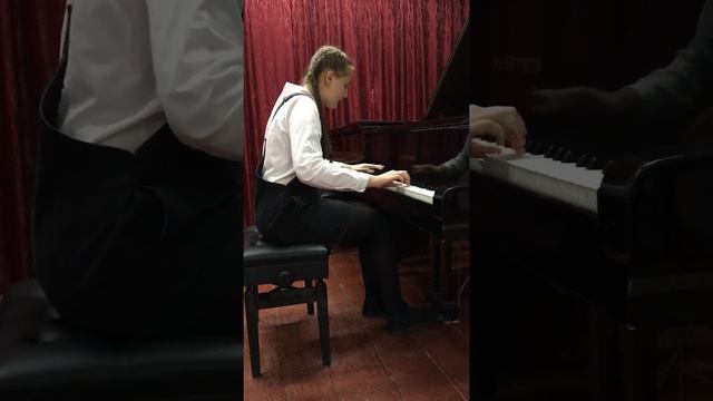 Кристина Санду - Стрекозы ( У. Беккер ) смотреть онлайн