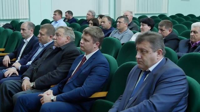 Кореновск. Региональный оператор по вывозу мусора заходит?! смотреть онлайн