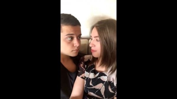 ФИРАМИР ЦЕЛУЕТСЯ С ДЕВУШКОЙ! ШОК!