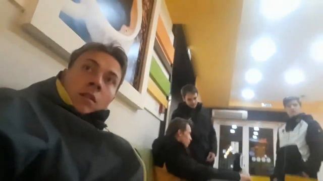 учебная неделька, играем в футбол, дача, магазины всё такое смотреть онлайн