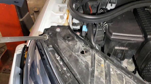 MERCEDES BENZ,GLE 350,W166, Removal/install Headlight