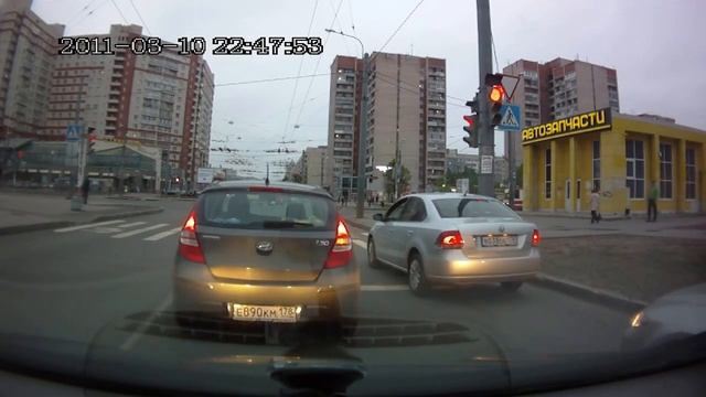 Поворот направо из левого ряда смотреть онлайн