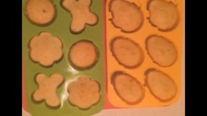 Выпечка кексов в силиконовых формочках