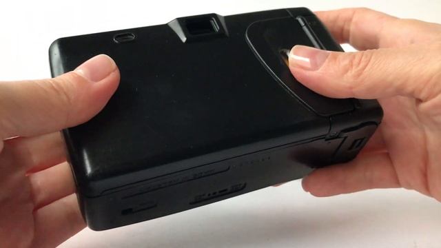 35mm film camera Olympus TRIP 100 смотреть онлайн