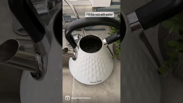 How To Clean a Kettle - Get Rid of Build Up the Easy & Cheap Way смотреть онлайн