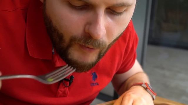 ХАЧАПУРГЕР (Хачапури + Бургер) / ОСТРАЯ шаурма Дневника Хача / Страусятина / Обзор Eat Market Алкон смотреть онлайн