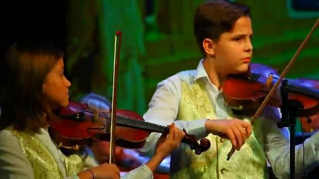 Теодоракис "СИРТАКИ" ансамбль "ВИОЛИНО" ДМШ 13 Theodorakis "SIRTAKI" ensemble "VIOLINO" смотреть онлайн