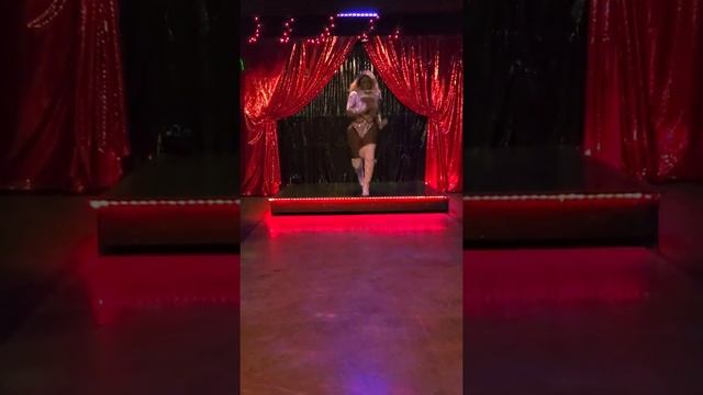 Jessica Marie Jones - React (Pussycat Dolls) смотреть онлайн