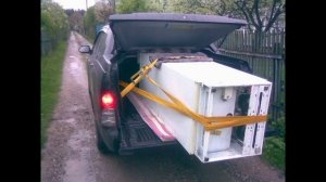 Как правильно перевозить холодильник можно ли перевозить холодильник в лежачем  положении