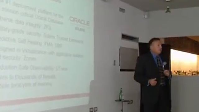 David Simmons hablo de Oracle y el Open Source смотреть онлайн