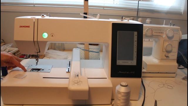 Updated home Janome memory craft 500e Embroidery machine beginners смотреть онлайн