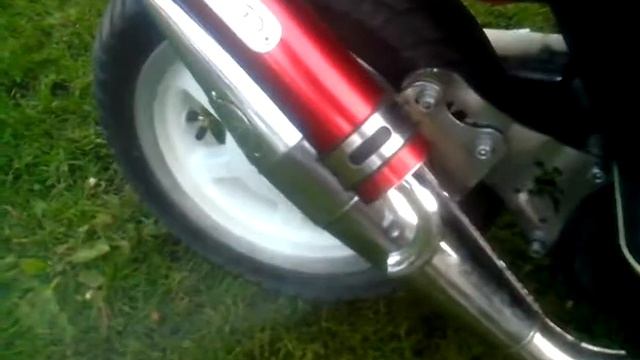 Keewey Flash with long minarelli copy engine 120/70 12 rear tire смотреть онлайн