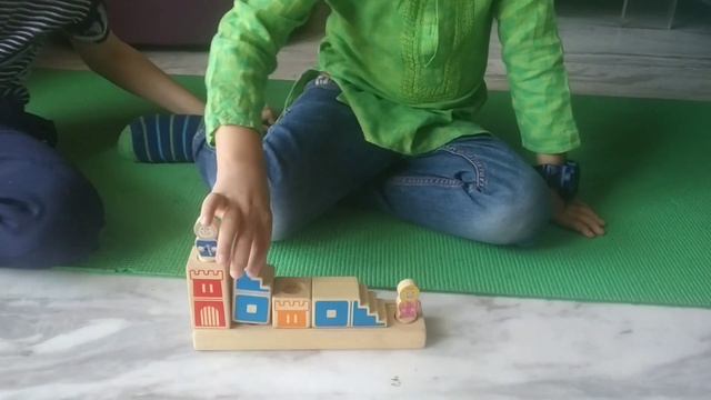 Smart games for kids #smartgames #camelotjr interesting game for small kids. Best logic puzzle. смотреть онлайн