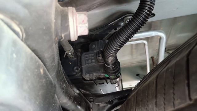 Toyota sequoia 20 P0453 Evaporative emission(EVAP )control system pressure sensor switch input high смотреть онлайн