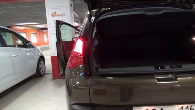 Peugeot 3008 2012 г.в. смотреть онлайн
