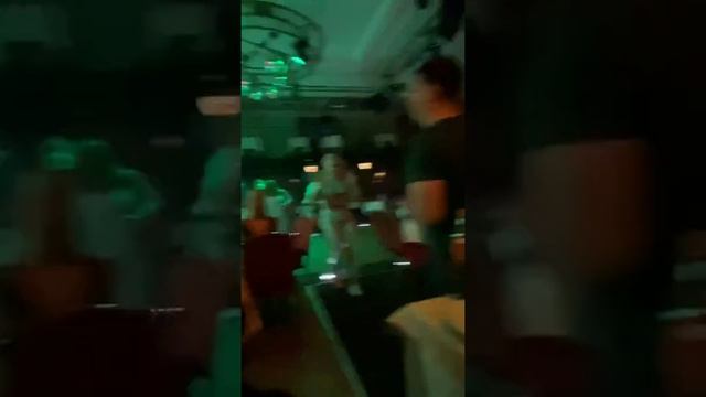 Компания melstroi в клубе. дал дал дома смотреть онлайн