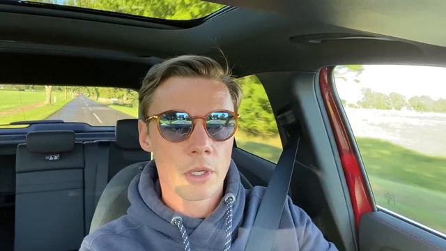 Markant BEDRE end forgængeren, men jeg ville snuppe storebror GLB –  Mercedes GLA (2020) смотреть онлайн