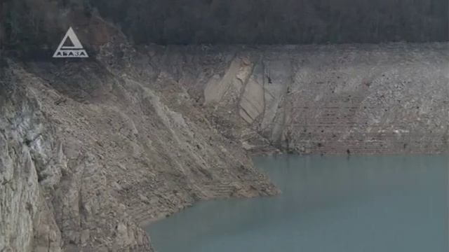 Отметка водохранилища Ингури ГЭС быстрыми темпами стремится к критической смотреть онлайн