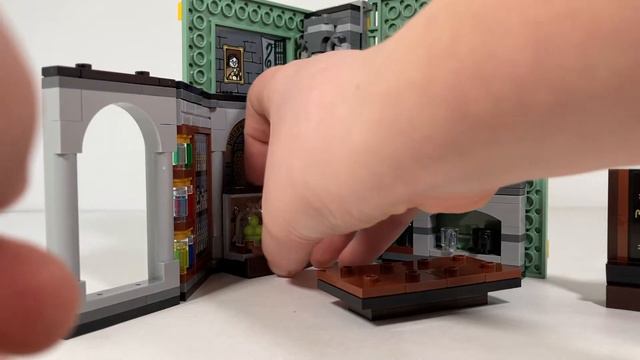 Lego Harry Potter 2021 Slytherin Moment set review!! смотреть онлайн