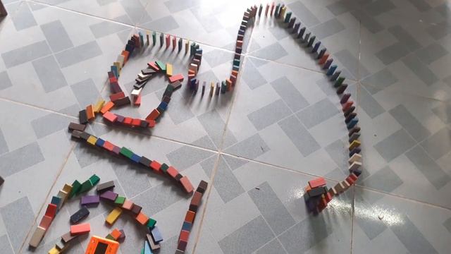 a small domino setup 3. смотреть онлайн