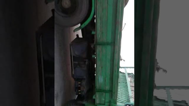 Разружение всех стереотипов, заводим грузовик, задним ходом, легковой машиной с АКПП!!!))) смотреть онлайн