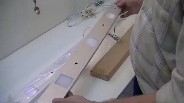 Сенсорный светильник для кухни Twins смотреть онлайн