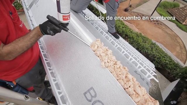 Монтаж керамической черепицы Теджас Борха Испания https://klinkeroof.ru/ смотреть онлайн