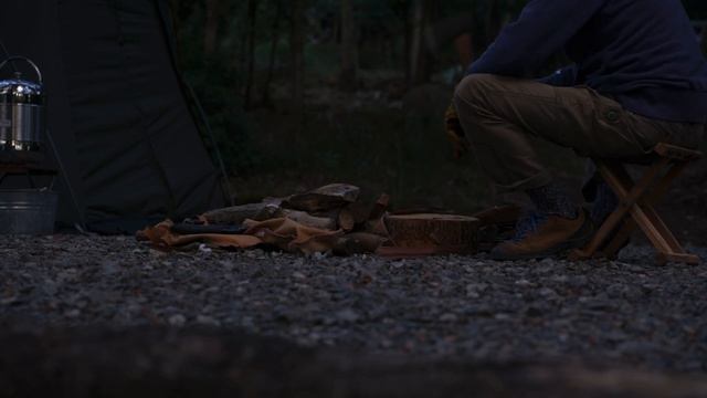 【夫婦キャンプ】秋キャンプ ノースフェイス エバベース6 & エバカーゴ4 石油ストーブ で お籠りキャンプ おすすめキャンプストーブ キャンプ寒さ対策 vlog,camp,camping,hiac смотреть онлайн