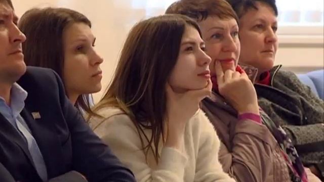 В Красноярске провели публичные обсуждения итогов ремонта дорог смотреть онлайн