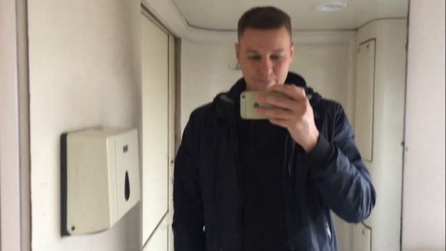 Туалет в электричке. ?Неожиданность .. смотреть онлайн