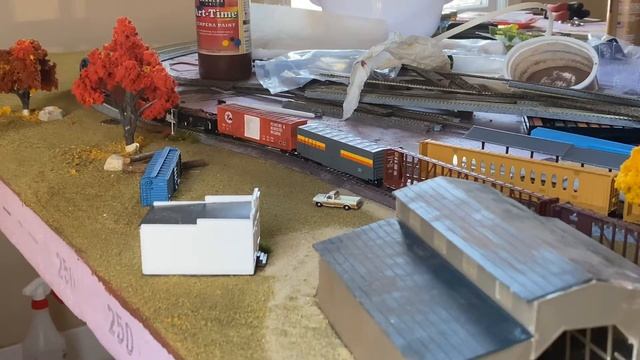 N Scale Pan-Am 607 On The Layout смотреть онлайн