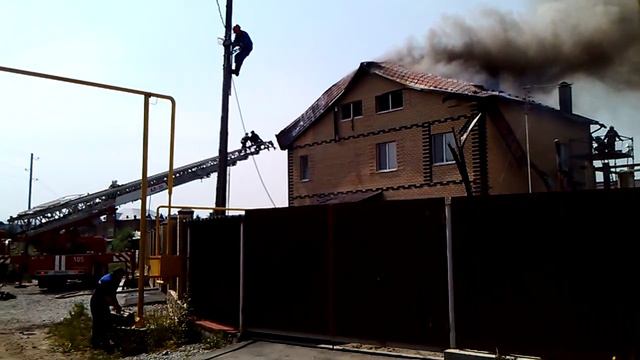 пожар на ул. Предельная Екатеринбург смотреть онлайн