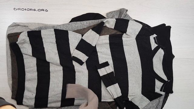 01777 Платья (осень/зима) (Италия) Cream 4 пак 4,95 13,40€ смотреть онлайн