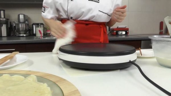 Блины тонкие видео рецепт. Обзор Электроблинницы GFC-B300