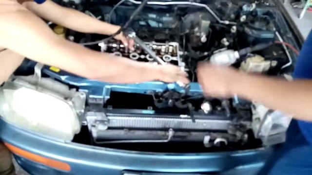 Mazda 323 Engine top overhaul смотреть онлайн