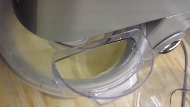 Vanilla Ice Cream with Kenwood AT956A (mid phase) смотреть онлайн