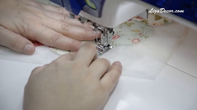 Patchwork Blooms  / MODA Fabrics - Porcelain. LizaDecor.com