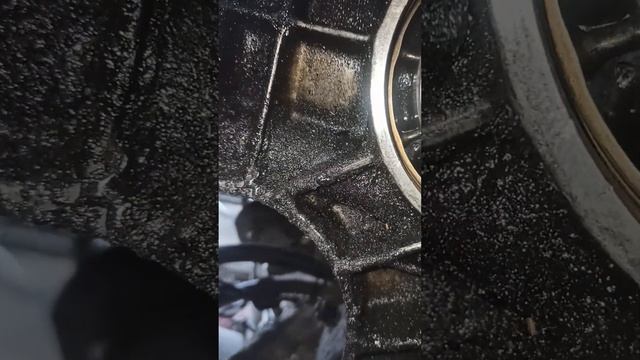 снятие сальника коленвала на Рено 25 смотреть онлайн