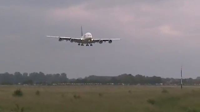 Airbus A380 Training - Baden-Airpark
