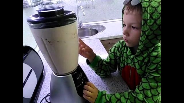 Молочный коктейль смотреть онлайн