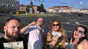 По Ярославлю на своих двоих. Знаменитое место для фото. Круиз по Волге на Маленьком принце.