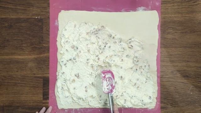 Слойки с творогом и изюмом // Выпечка из слоеного теста // Рукодельный Vlog смотреть онлайн