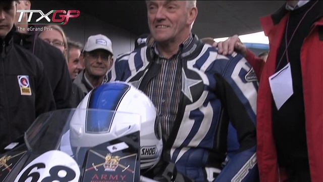 TTXGP Assen Wim van de Camp (MEP) rides electric motocycle смотреть онлайн