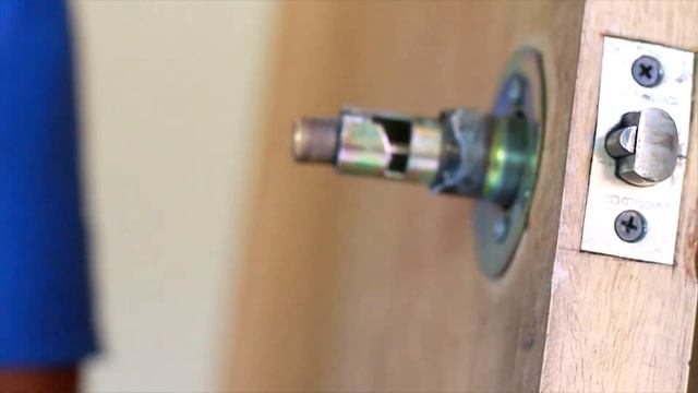 PAANO MAGBAKLAS NG DOOR KNOB смотреть онлайн