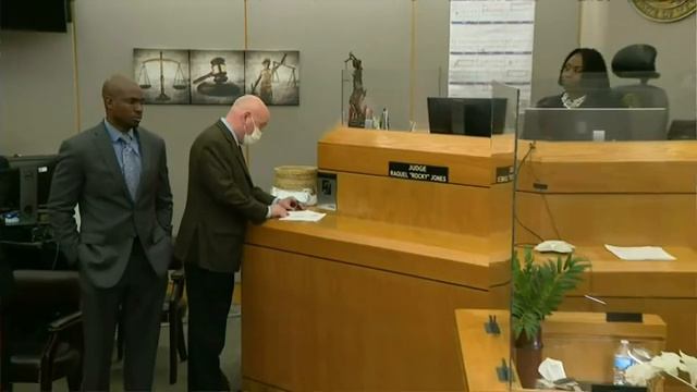 Judge To Jury 'Don't Violate Your Conscience, But Continue To Deliberate' In Capital Murder Trial O смотреть онлайн