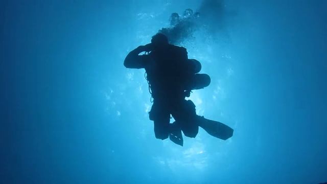 Погружение в Арку Блю Холл (Blue Hole). Дахаб, Египет смотреть онлайн