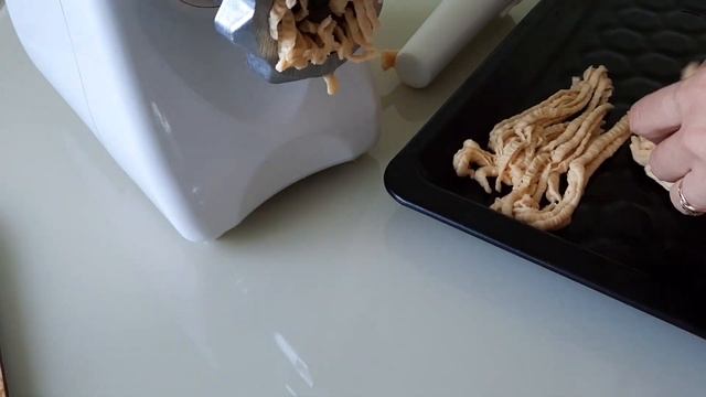 Домашний торт "Муравейник" - мой любимый рецепт! Самый классный рассыпчатый торт смотреть онлайн