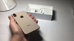 Распаковка iPhone Xs Gold