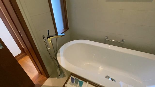 Обзор роскошного отеля в Черногории - Regent Porto Montenegro 5, место, где остановилось время смотреть онлайн